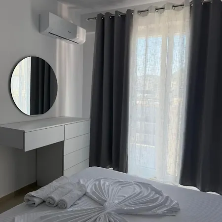Sole Apartment *